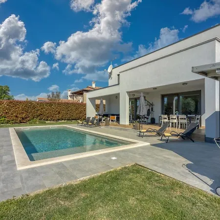 וילה Gina Nova Vas (Porec)