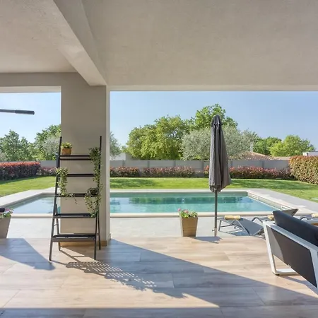 Gina Βίλα Nova Vas (Porec)